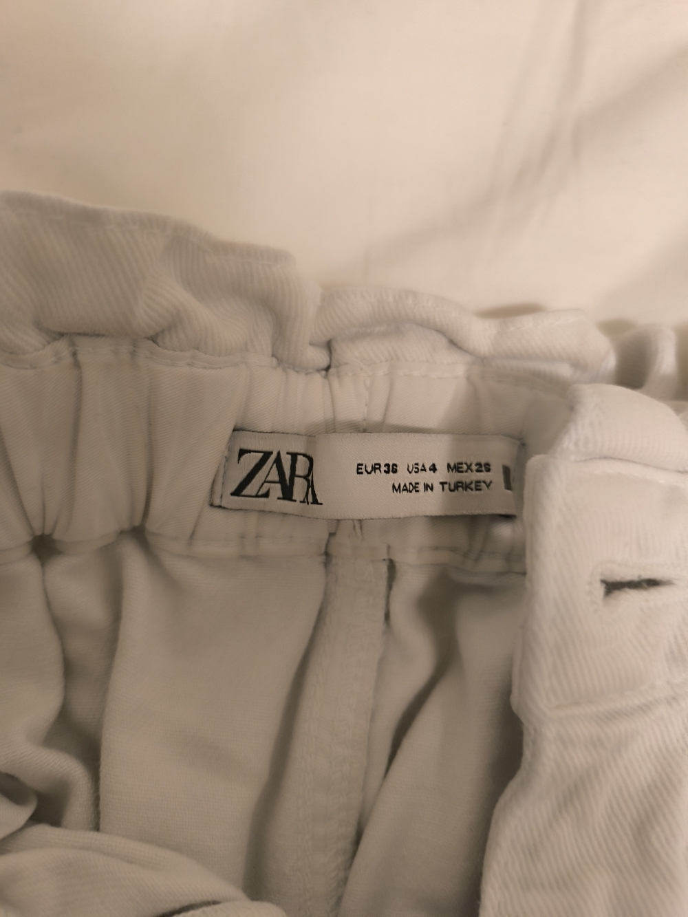 ZARA White Paperbag High-Waist Baggy Jeans US4